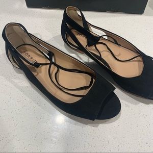 Torrid peep toe ballet flats Sz 9